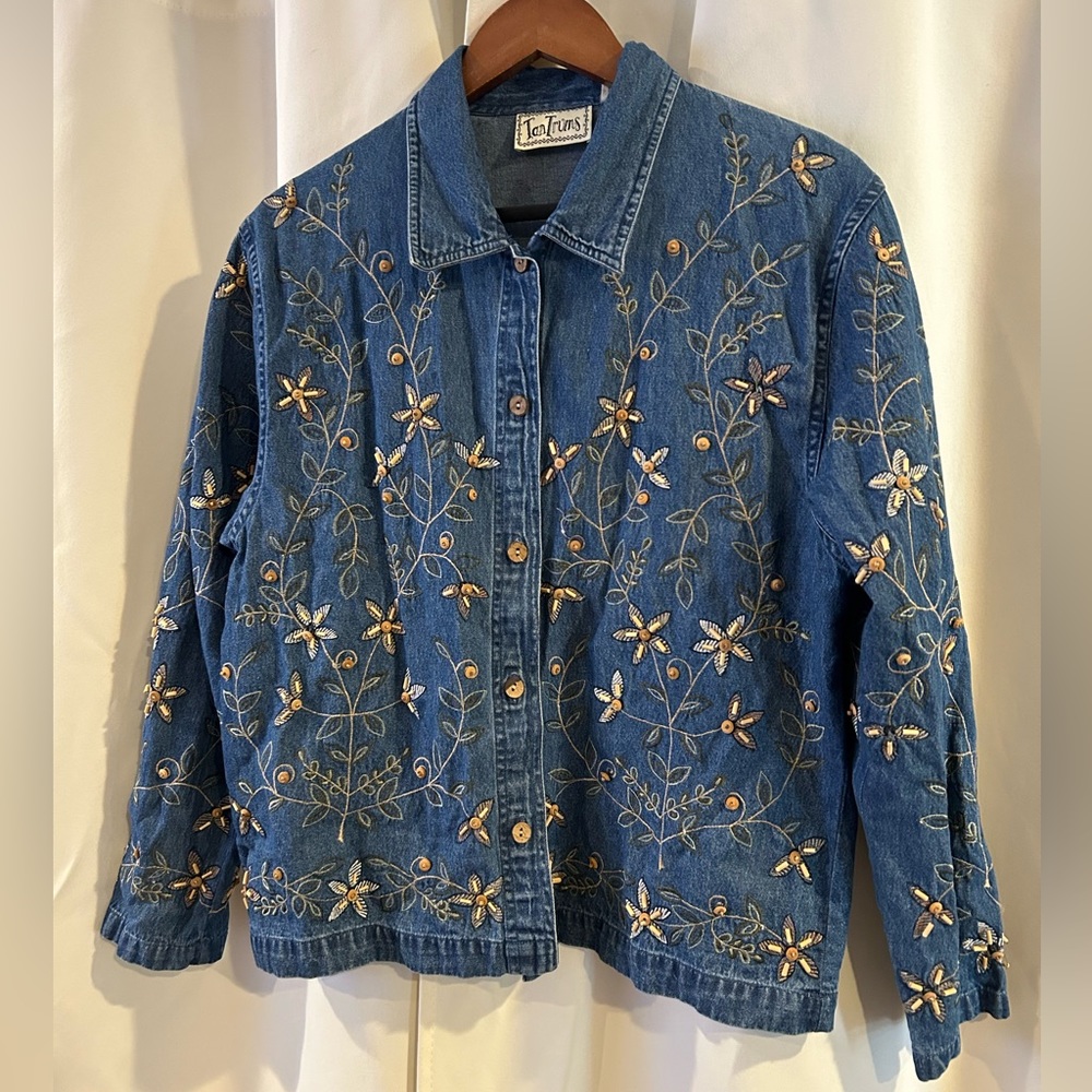 Tantrum Blues Women's Size Small Floral Embroidered Beaded Denim Shirt Vintage - Picture 2 of 5